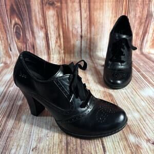 Boc ZANDI Sz 8 Black Leather Velvet Lace Up Ankle Booties Boots Block Heel Shoes